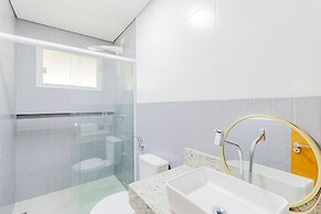 GB69 Excelente Casa a 400m da Praia