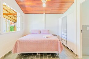 GB69 Excelente Casa a 400m da Praia