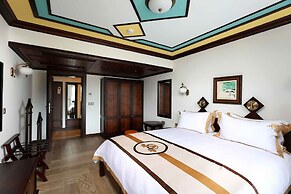 Armaco Residence