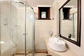 Armaco Residence