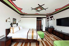 Armaco Residence