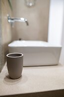 Pebble Garden Olive Branch-Magnolia