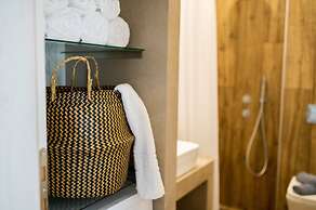 Pebble Garden Olive Branch-Magnolia