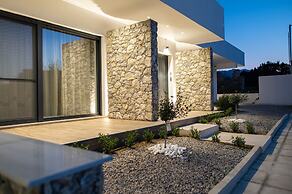 Pebble Garden Olive Branch-Magnolia