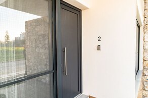 Pebble Garden Olive Branch-Magnolia