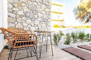 Pebble Garden Olive Branch-Magnolia