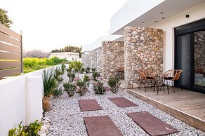 Pebble Garden Olive Branch-Magnolia