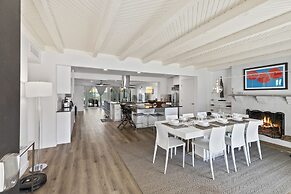 Bichitos Playground Heated with pool (94740889)