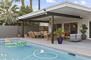 Bichitos Playground Heated with pool (94740889)