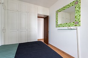 Quarto Sala e Cozinha no Leblon