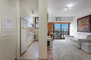(1008) Apartamento com 1 Quarto e Vista para o Cristo
