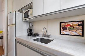 (1008) Apartamento com 1 Quarto e Vista para o Cristo