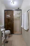 (1008) Apartamento com 1 Quarto e Vista para o Cristo