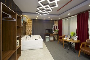 Galata By Boss Hotel & SPA