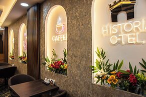 By Historial Hotel