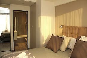 In House BA - Le Coq