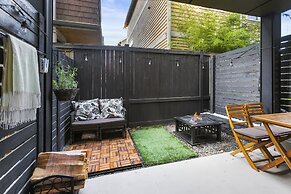 Modern Sustainable Design in Ballard