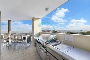 ZEN AT ARKABA - 3BR Luxury Apartment