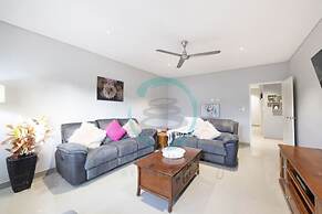 ZENHOUSE - 5BR Family with Private Pool