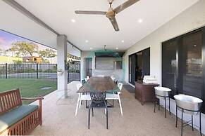 ZENHOUSE - 5BR Family with Private Pool