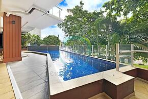 ZEN LUXURY 2-STORY Penthouse Mindal View