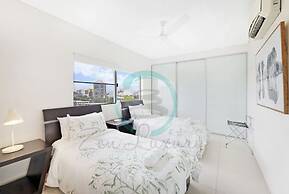 ZEN LUXURY 2-STORY Penthouse Mindal View