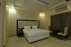 Hotel Jhankar Palace