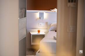 The Lady C - High Apartments