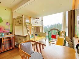 Bright QiandaoLake Resort