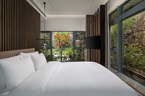 Bright QiandaoLake Resort