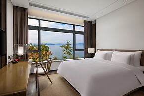 Bright QiandaoLake Resort