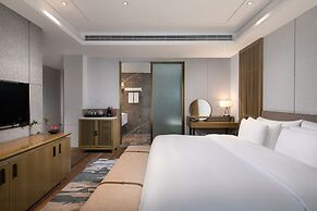 Bright QiandaoLake Resort