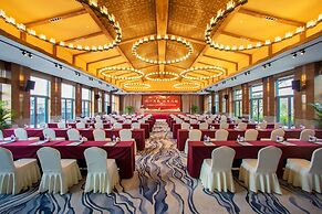 Bright QiandaoLake Resort