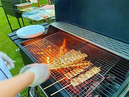 Bright QiandaoLake Resort