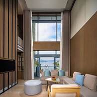 Bright QiandaoLake Resort