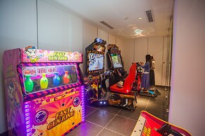 Bright QiandaoLake Resort