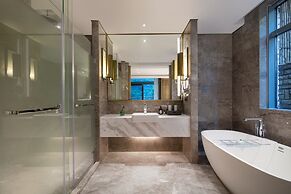 Bright QiandaoLake Resort