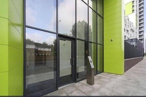 Brand new modern flat in Bermondsey