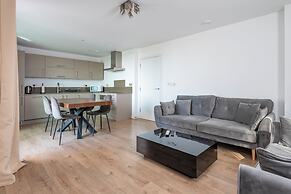 Brand new modern flat in Bermondsey