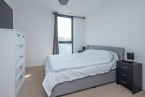 Brand new modern flat in Bermondsey