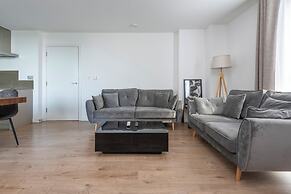 Brand new modern flat in Bermondsey