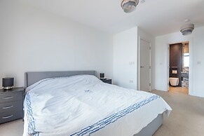 Brand new modern flat in Bermondsey