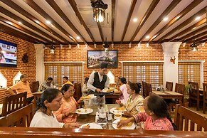 Airport Himalaya Boutique Hotel