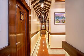 Airport Himalaya Boutique Hotel