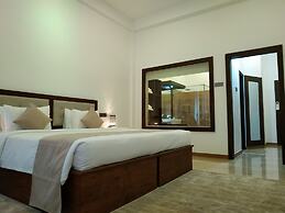 Sigiriya Cashew Palace Resort