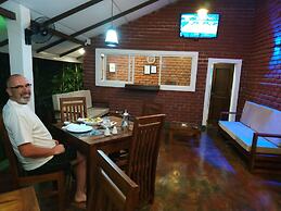 Sigiriya Cashew Palace Resort