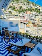 Villa Diamond Luxury Suites