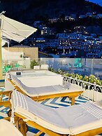 Villa Diamond Luxury Suites