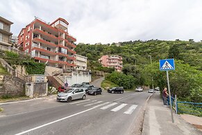 Sea view studio Tibor