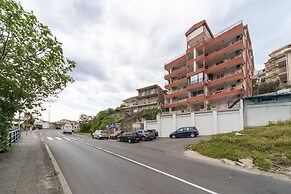 Sea view studio Tibor